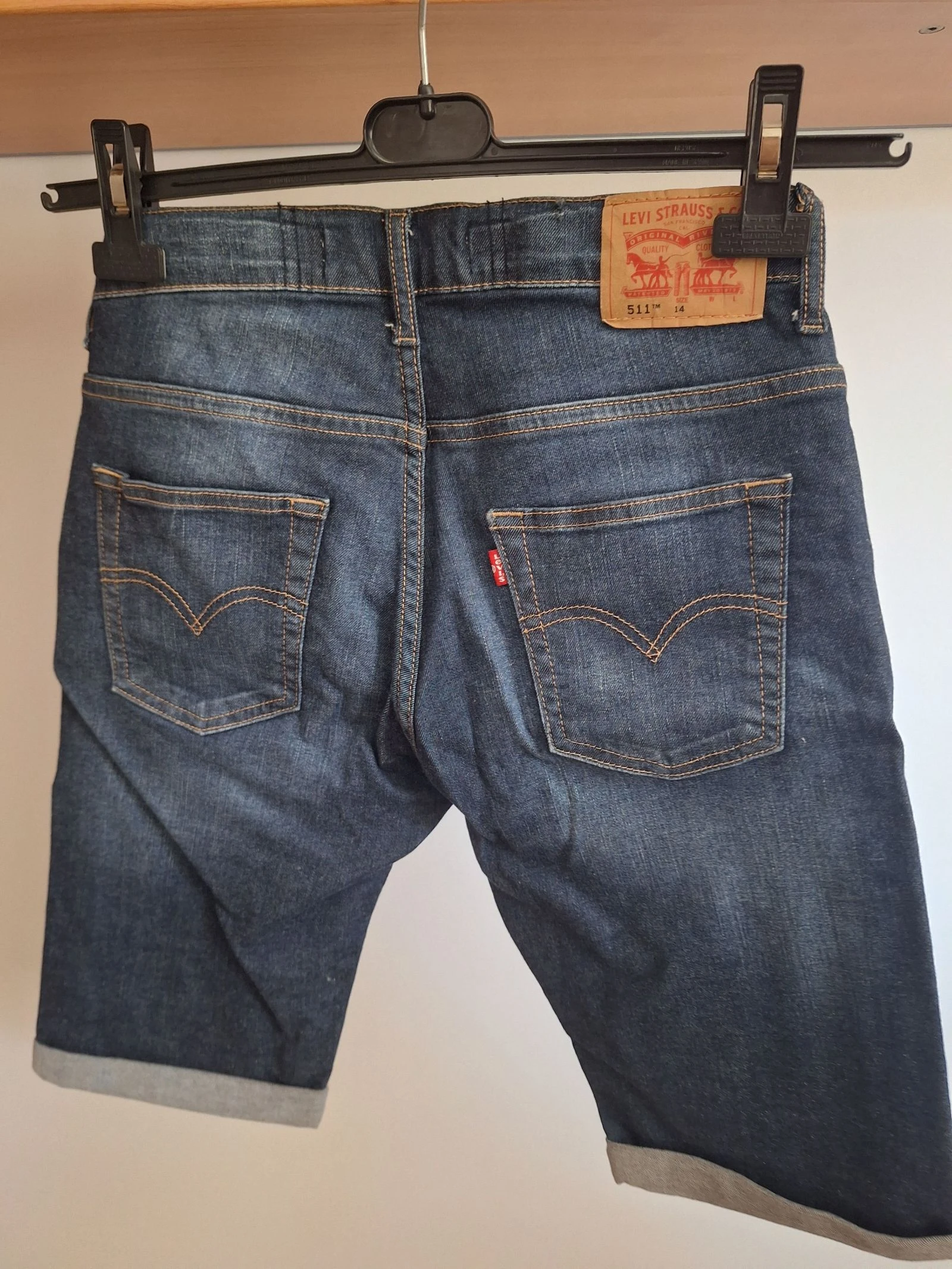 Pantalons courts en jean Levis – photo 2
